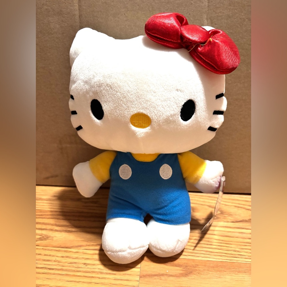 NWT Sanrio Hello Kitty and Friends Plush Doll